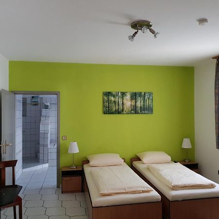 Walk-Inn Hotel Frankfurt Airport Kelsterbach Dış mekan fotoğraf